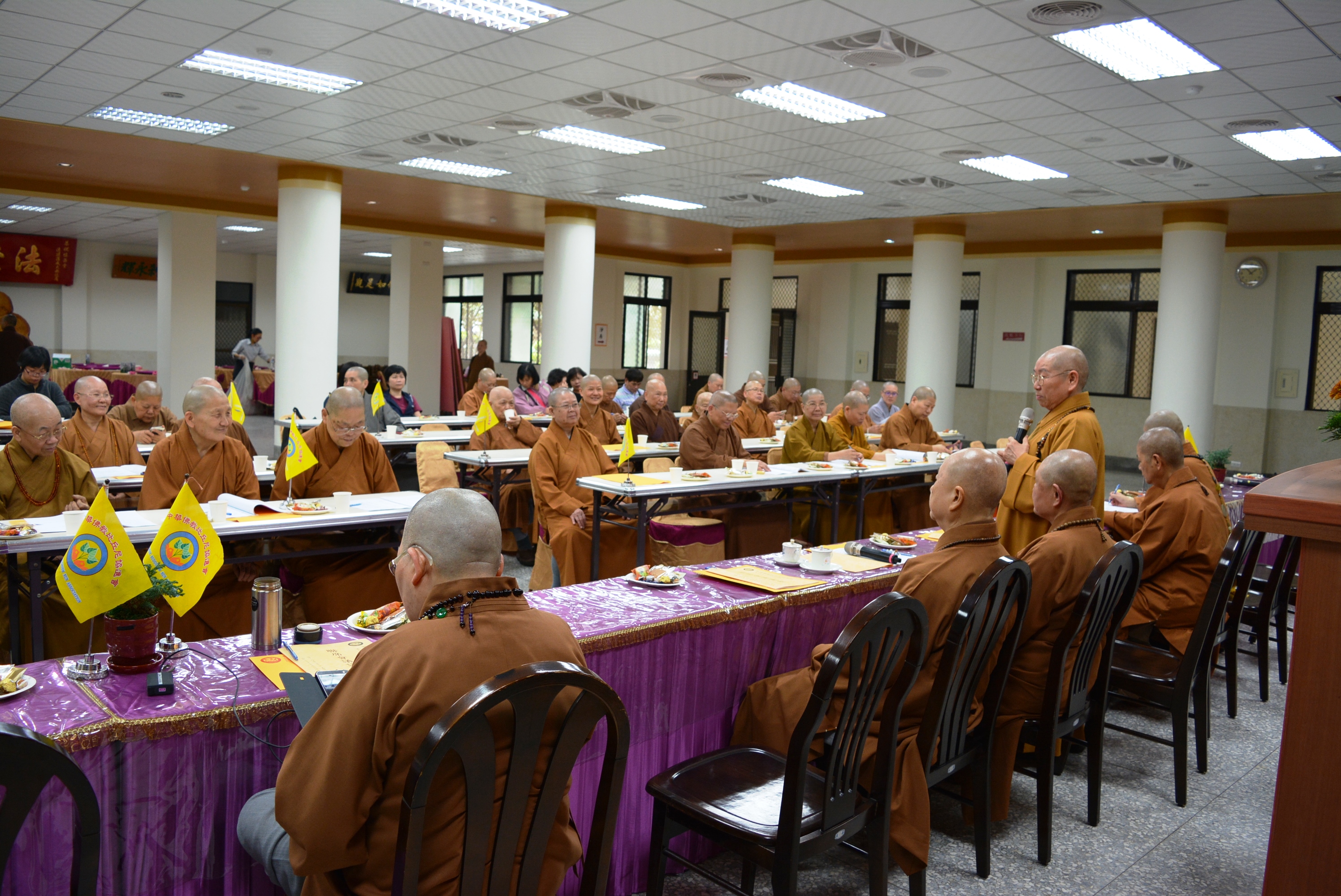 本會假台中慎齋堂召開第6屆第3次臨時理監事會議